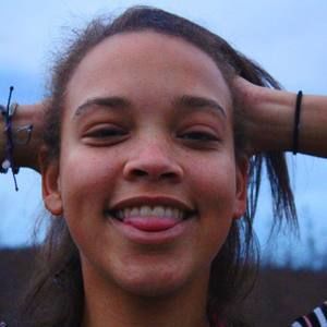 Meet your Posher, Lauryn